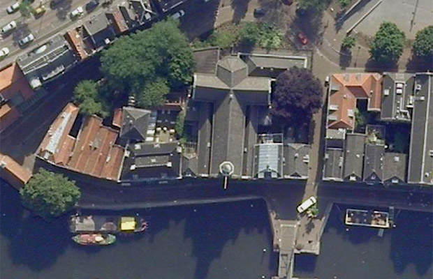 Historisch Delfshaven: Pelgrimvaders KerkOostzijde Kolk via Google maps