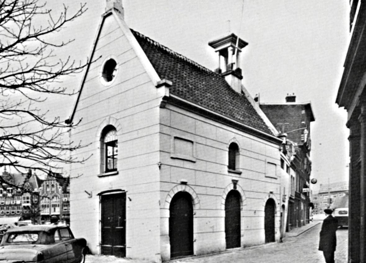 Historisch Delfshaven: Kraanhuis in de jaren zestig